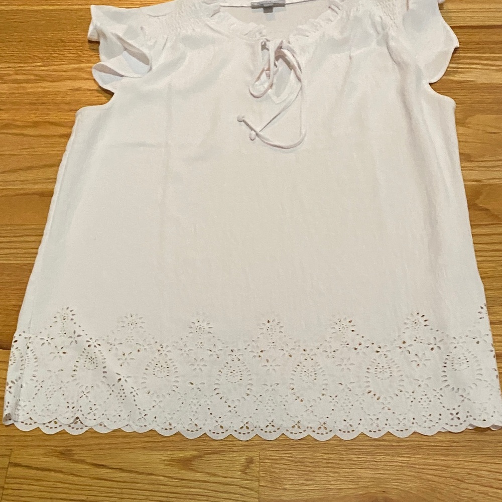 Floral & Ivy Ruffled White Blouse